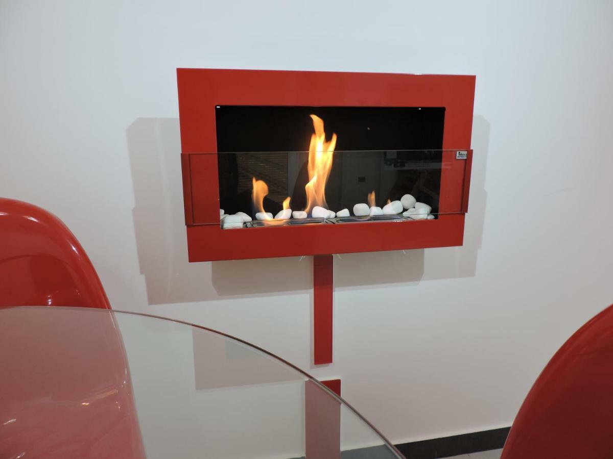 Corte Spagnola Fuoco Syracuse Esterno foto